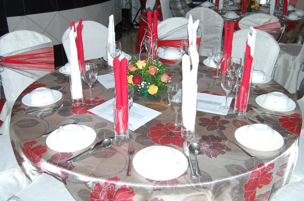 Lantana Hotel Darüsselam Dış mekan fotoğraf
